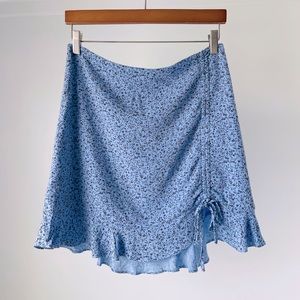 Forever 21 skirt, blue and black floral, size large